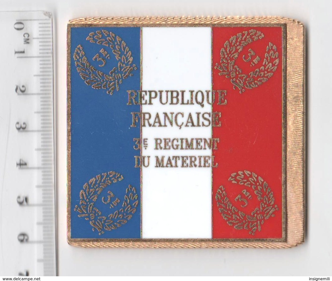 DRAPEAU 3° RMAT REGIMENT DU MATERIEL En Métal Doré - Drapeaux