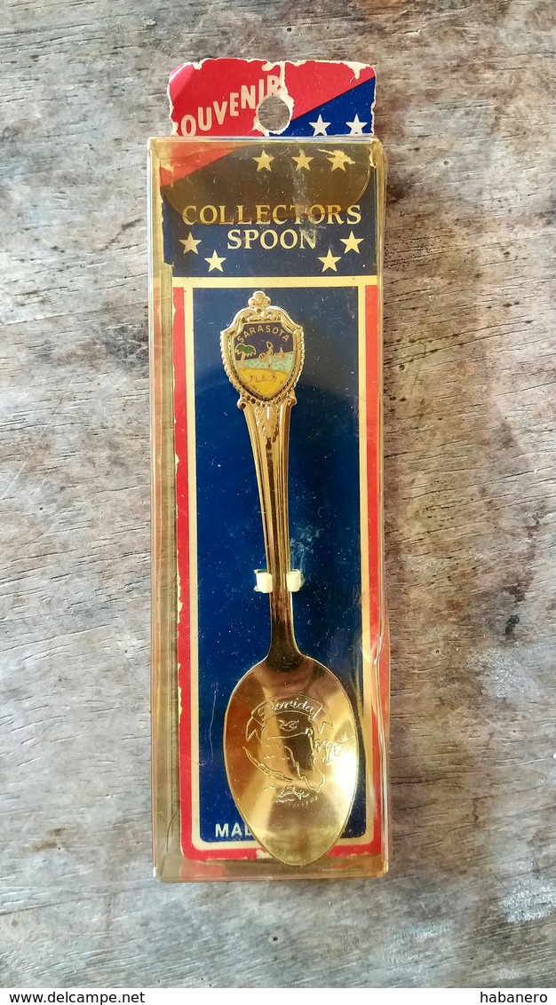 SARASOTA, FLORIDA - MADE IN USA SILVER PLATED COLLECTORS SPOON - Obj. 'Remember Of'