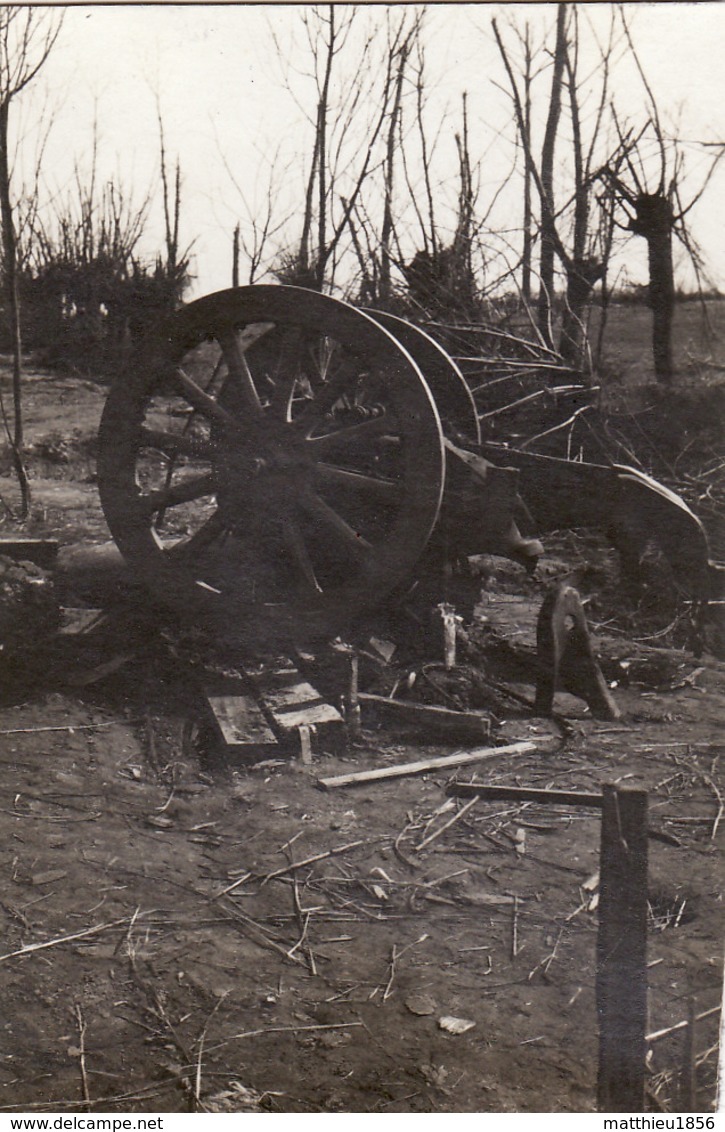 Photo Mai 1915 Secteur LANGEMARK (Langemark-Poelkapelle) - Une Vue, Les Restes D'un Canon De 150 (A196, Ww1, Wk 1) - Langemark-Pölkapelle