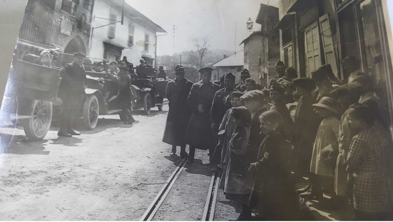 Photo De Soldats Américain Et Enfants - War, Military