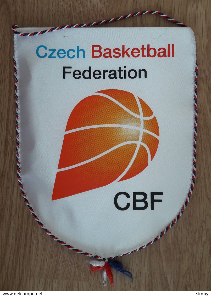 Pennant Basketball Federation Of CZECH Republic 200 X 250 Mm - Apparel, Souvenirs & Other