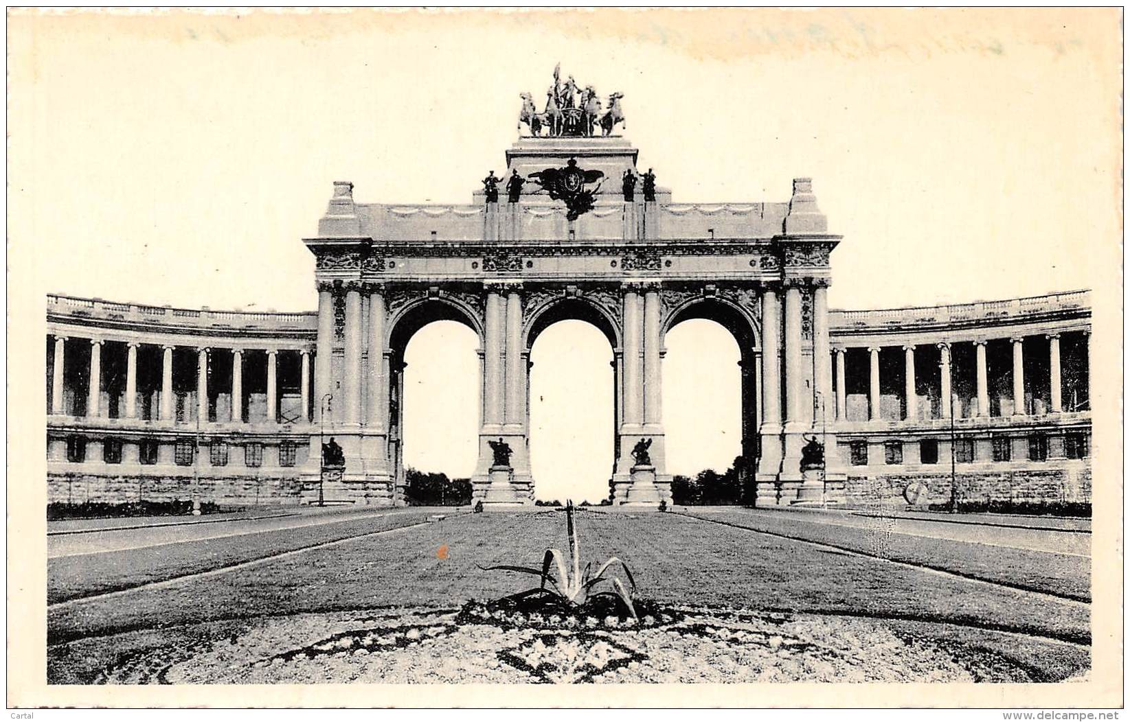 BRUXELLES - Arcade Du Cinquantenaire - Monuments, édifices