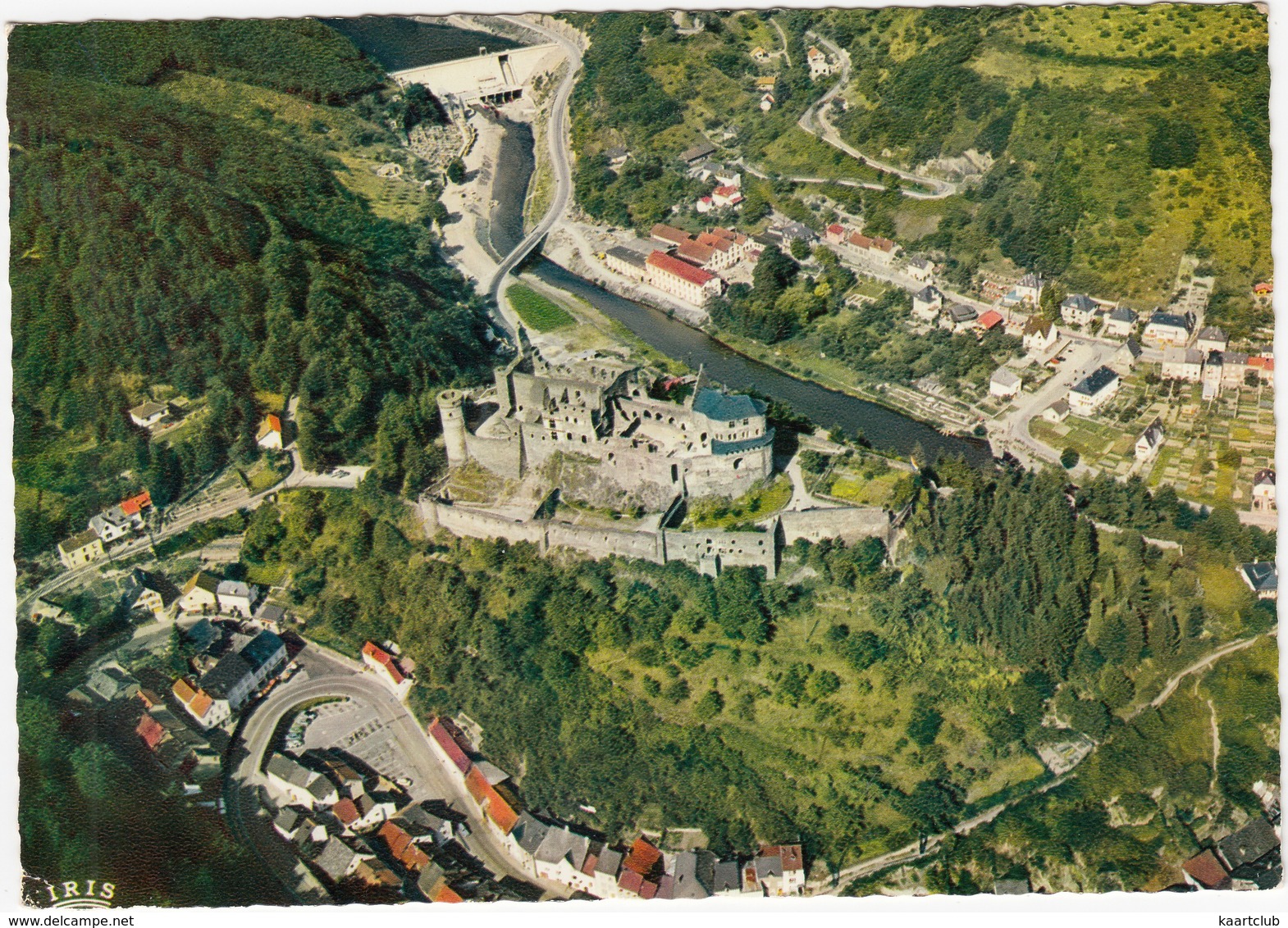 Vianden - Vue Aérienne Avec Chateau  - (1965 - Photo Spirale, Paris) - Vianden