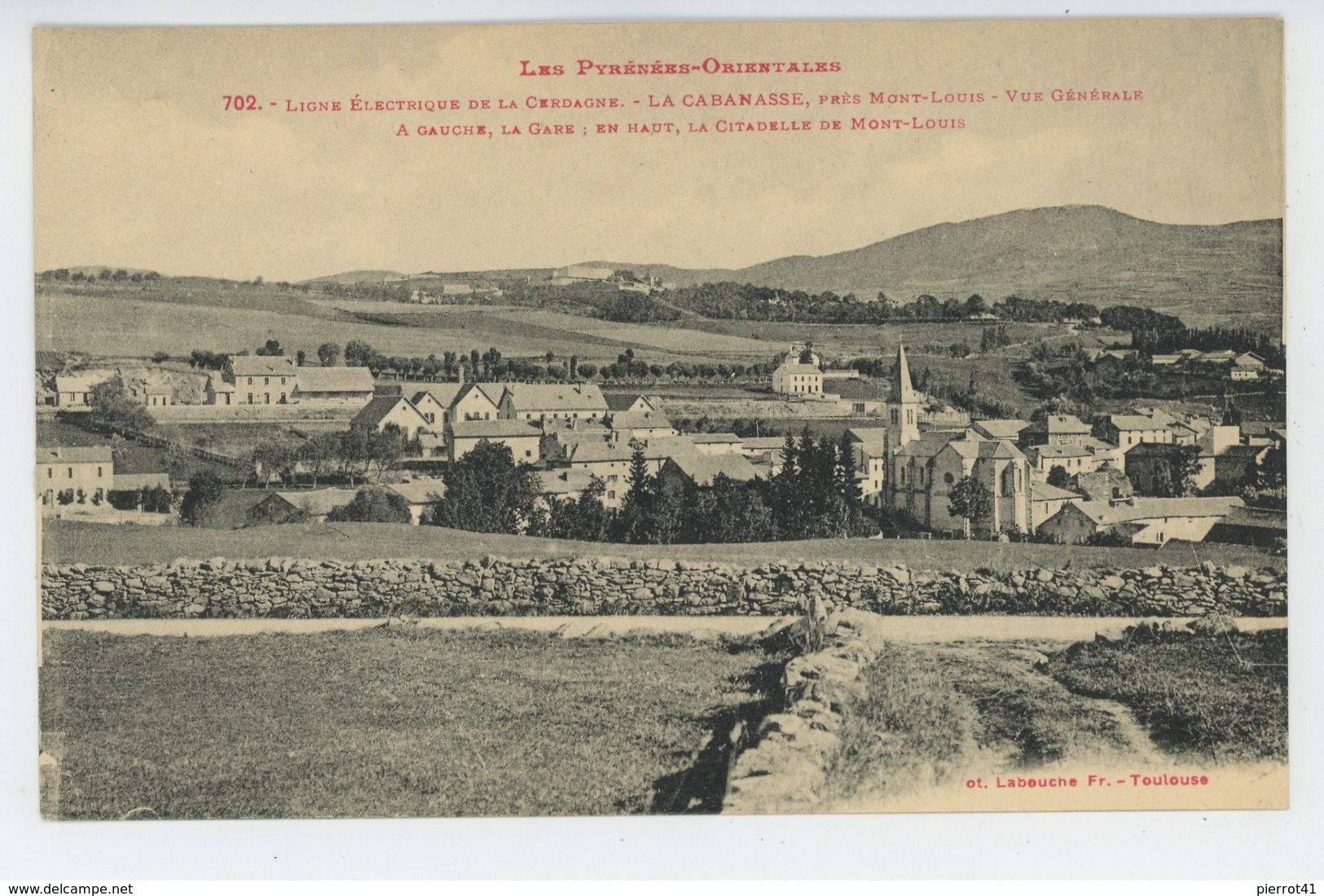 LA CABANASSE Près MONT LOUIS - Vue Générale - A Gauche, La Gare , En Haut La Citadelle De Mont-Louis - Autres & Non Classés