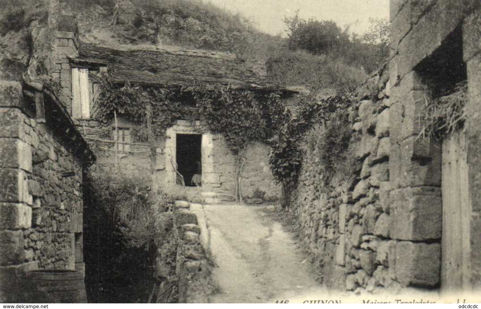 CHINON  Maisons Troglodytes RV - Chinon