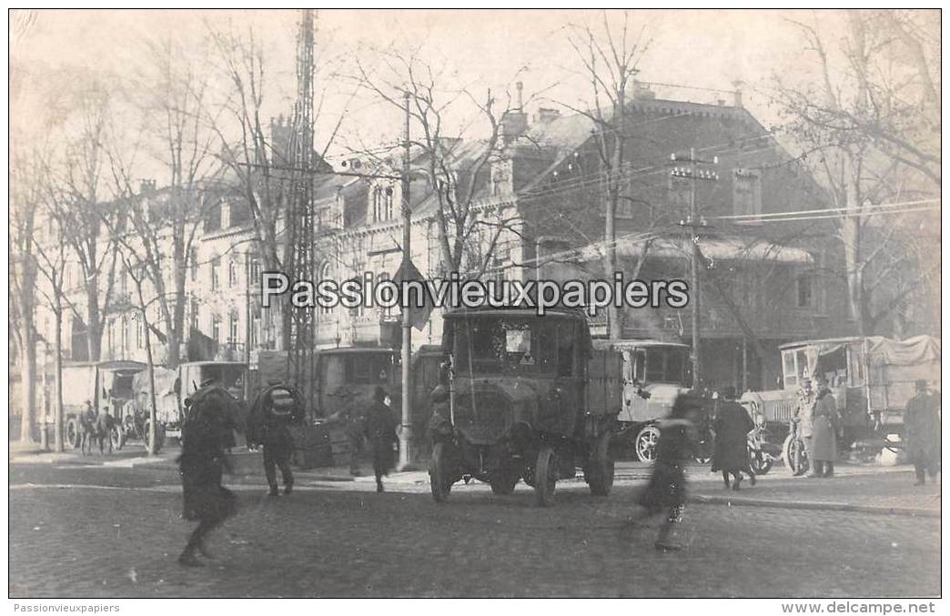 CARTE PHOTO ALLEMANDE SPA  1918  DEPART DES  ALLEMANDS  CAMIONS PLACE ROYALE - Spa