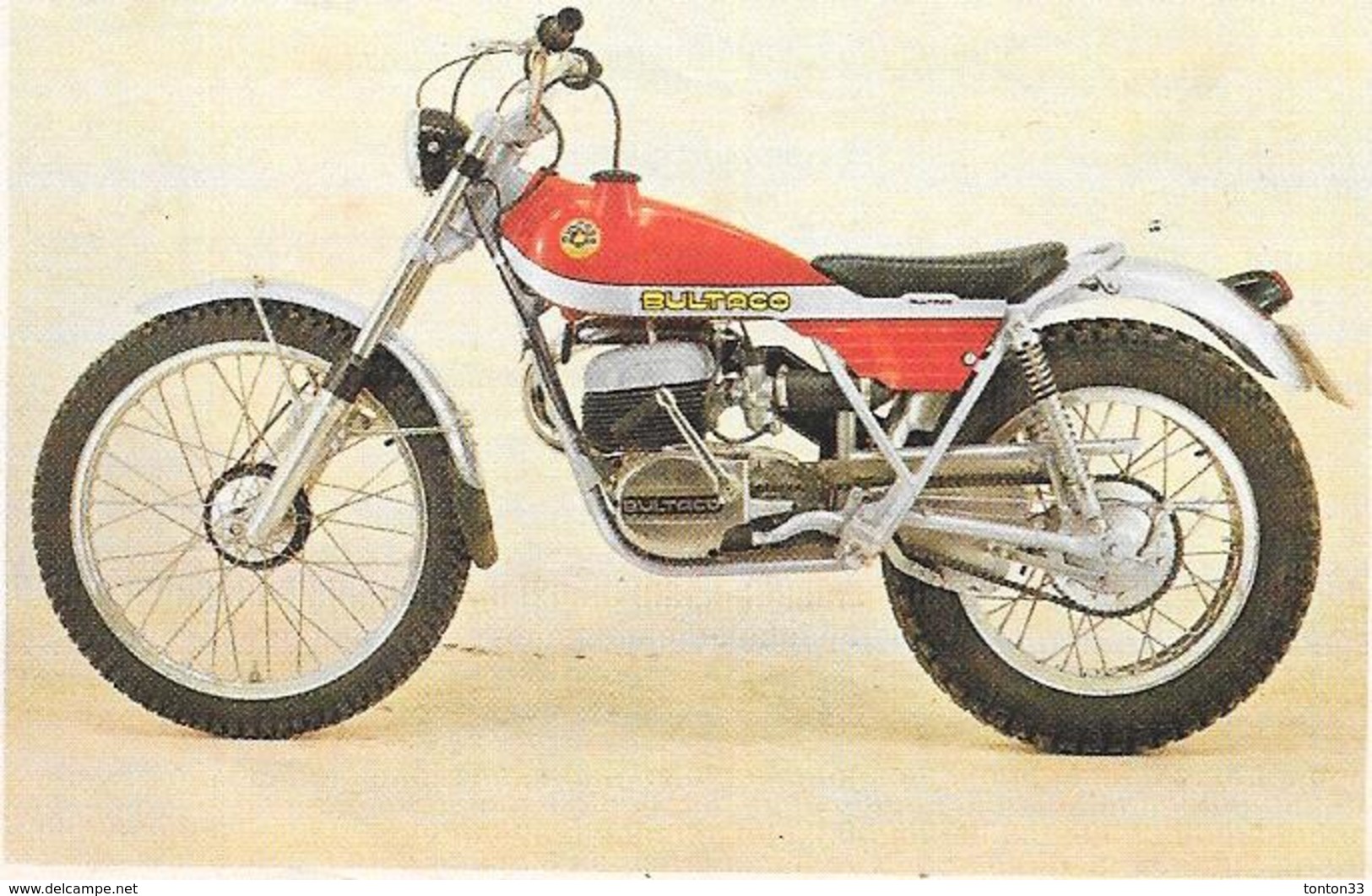 IMAGE Dans Les Emballages Produit POULAIN -  325 BULTACO SHERPA  - Photo Moto-Revue  - BARA11 - - Sammlungen