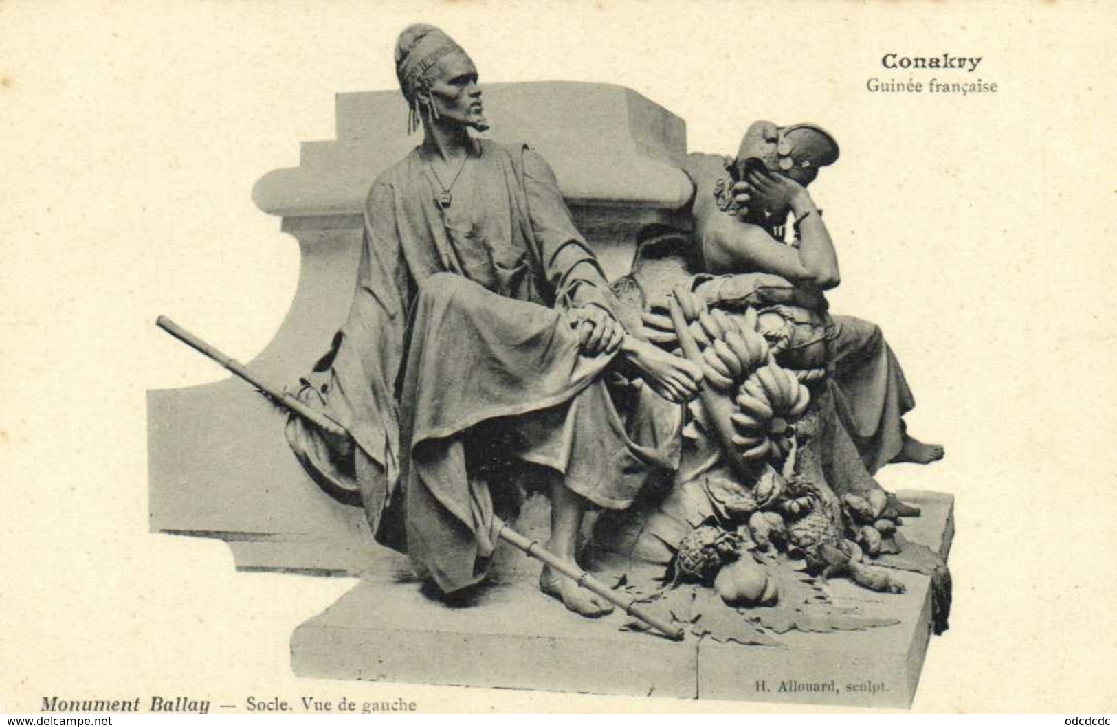 CONAKRY  Guinée Francaise Monument Ballay Socle Vue De Gauche  Precurseur RV - Guinée Française