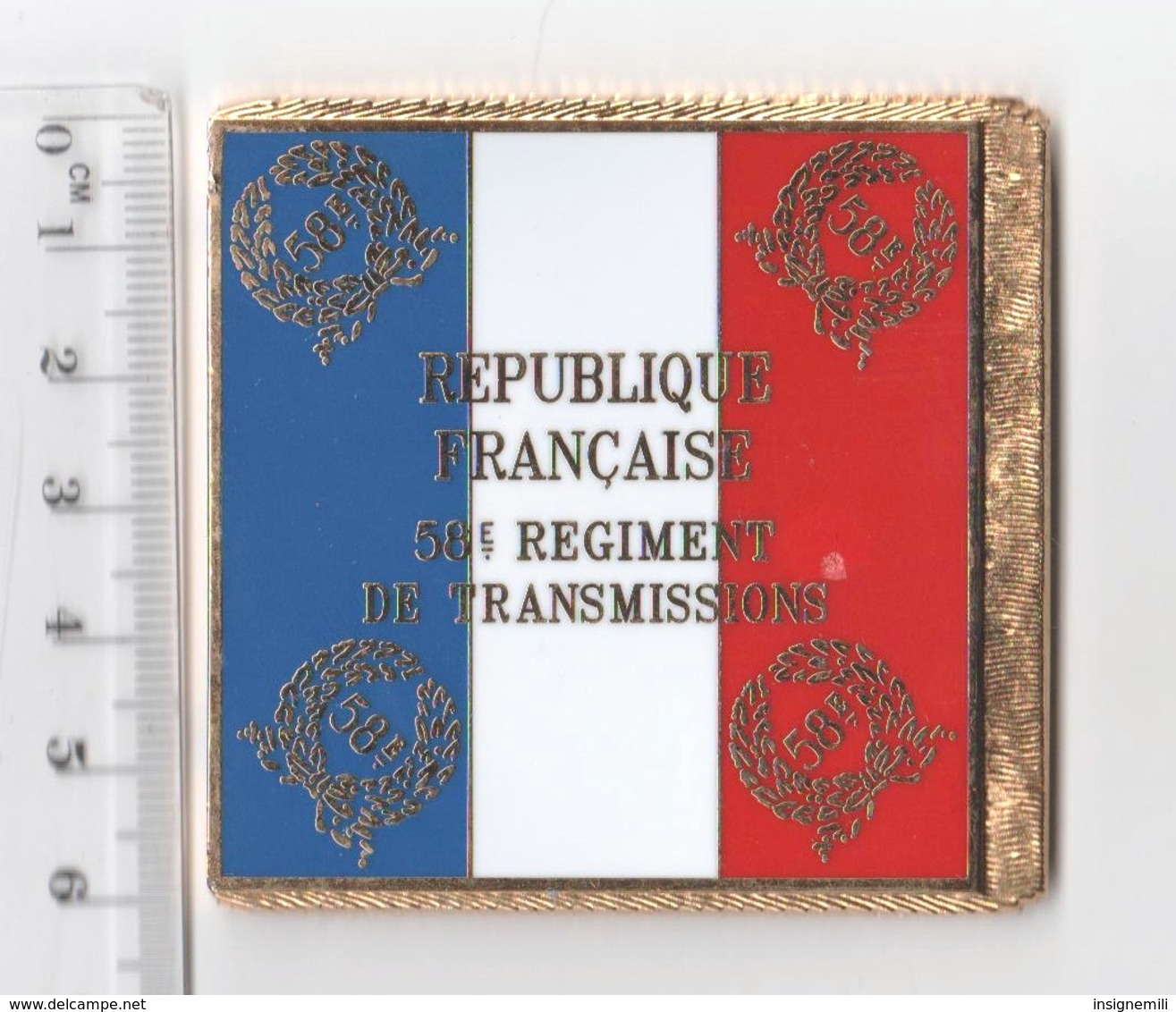 DRAPEAU 58° REGIMENT DE TRANSMISSIONS En Métal Doré - Flags