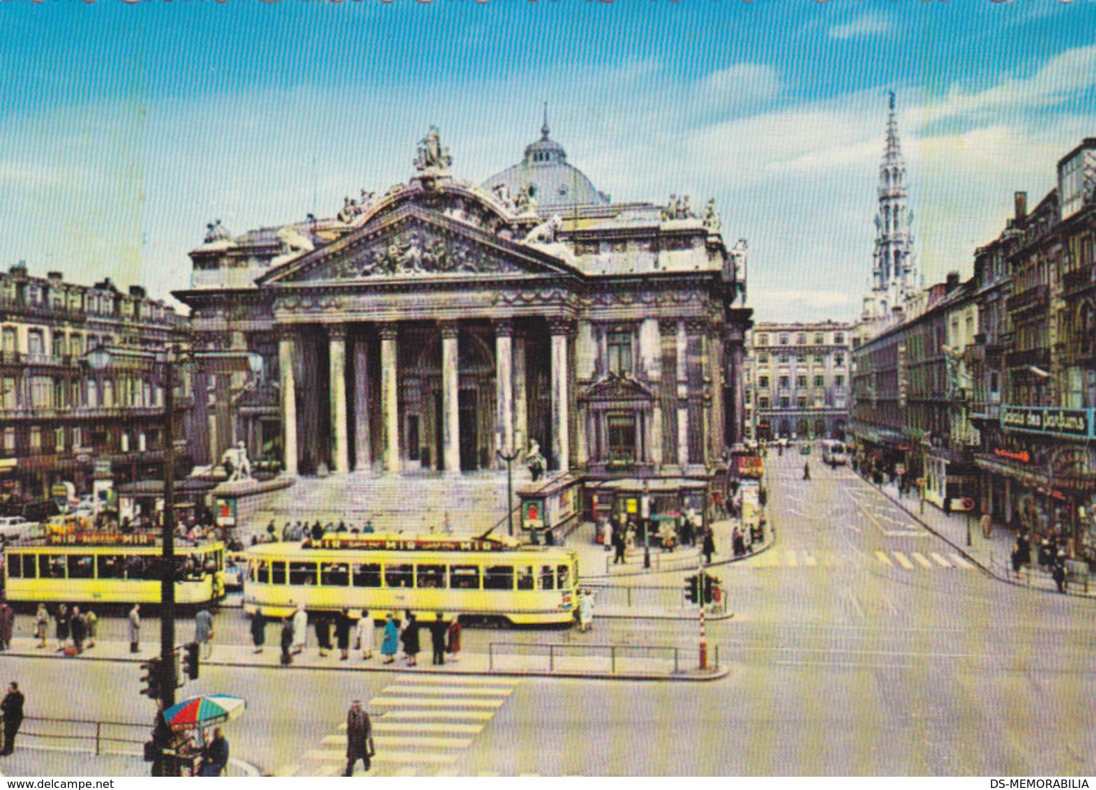 Bruxelles La Bourse Tram Tramway - Transport Urbain En Surface