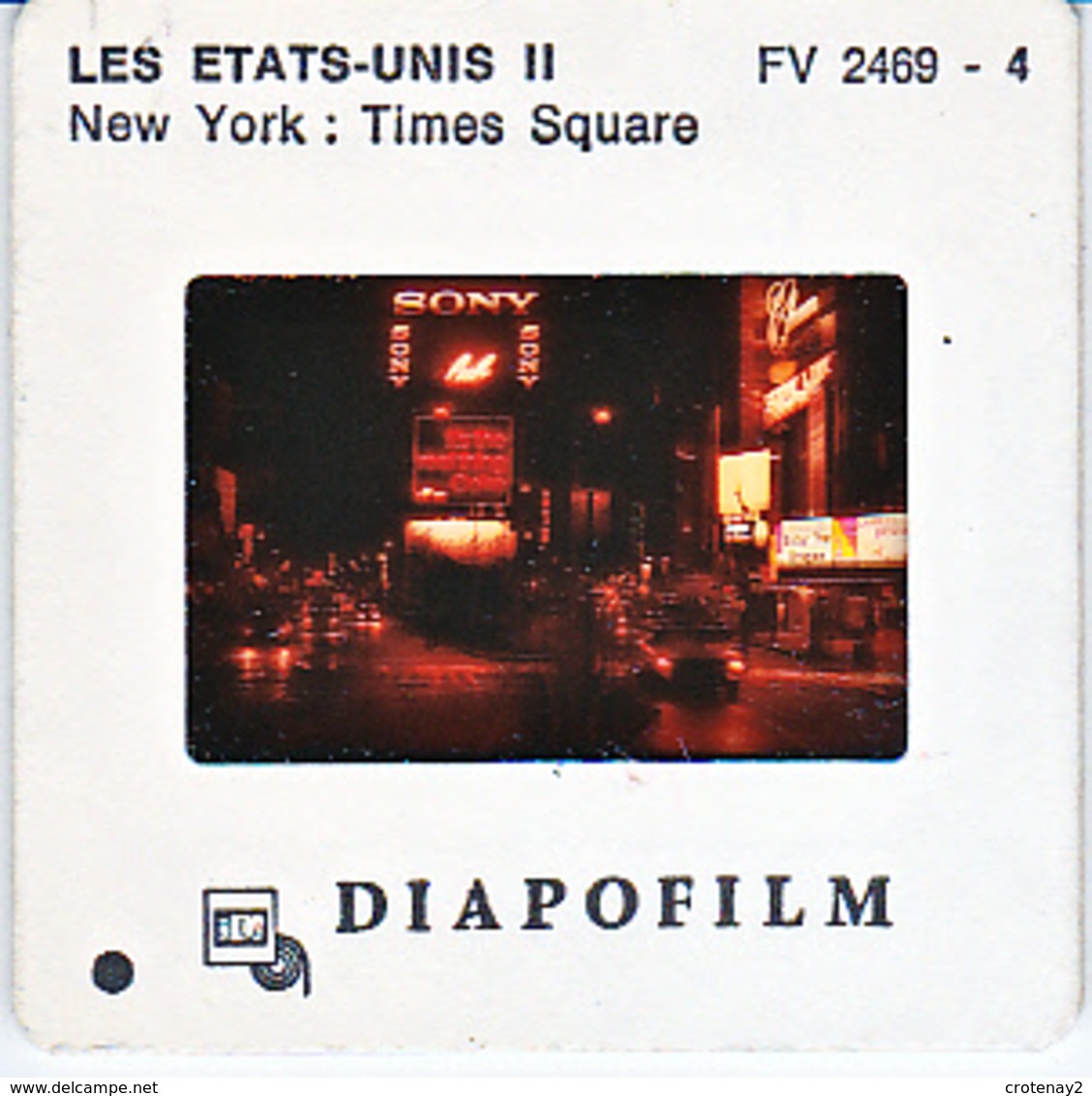 Photo Diapo Diapositive Slide ETATS UNIS N°4 New York Times Square La Nuit Pub SONY Film Bruce Lee VOIR ZOOM - Dias