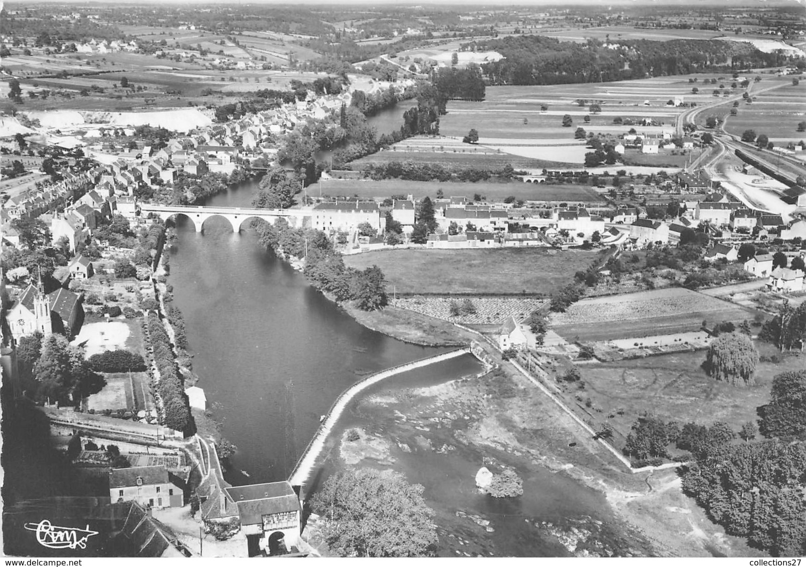 36-SAINT-GAULTIER- VUE GENERALE AERIENNE - Autres & Non Classés