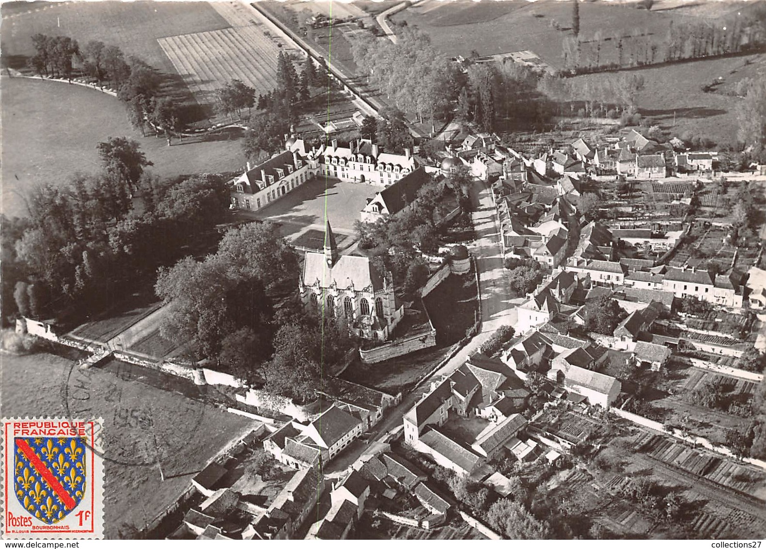 37-CHAMPIGNY-SUR-VEUDE- VUE AERIENNE - Champigny-sur-Veude