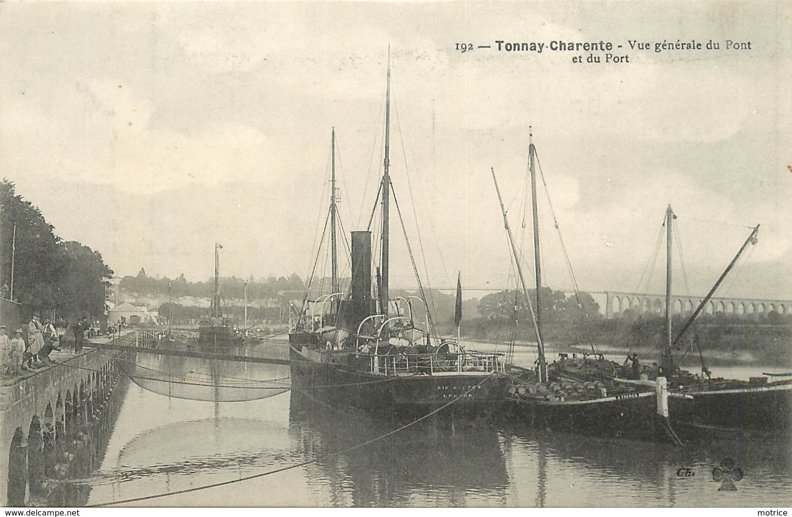 TONNAY CHARENTE - Vue Générale Du Pont Et Du Port, Bateaux. - Autres & Non Classés