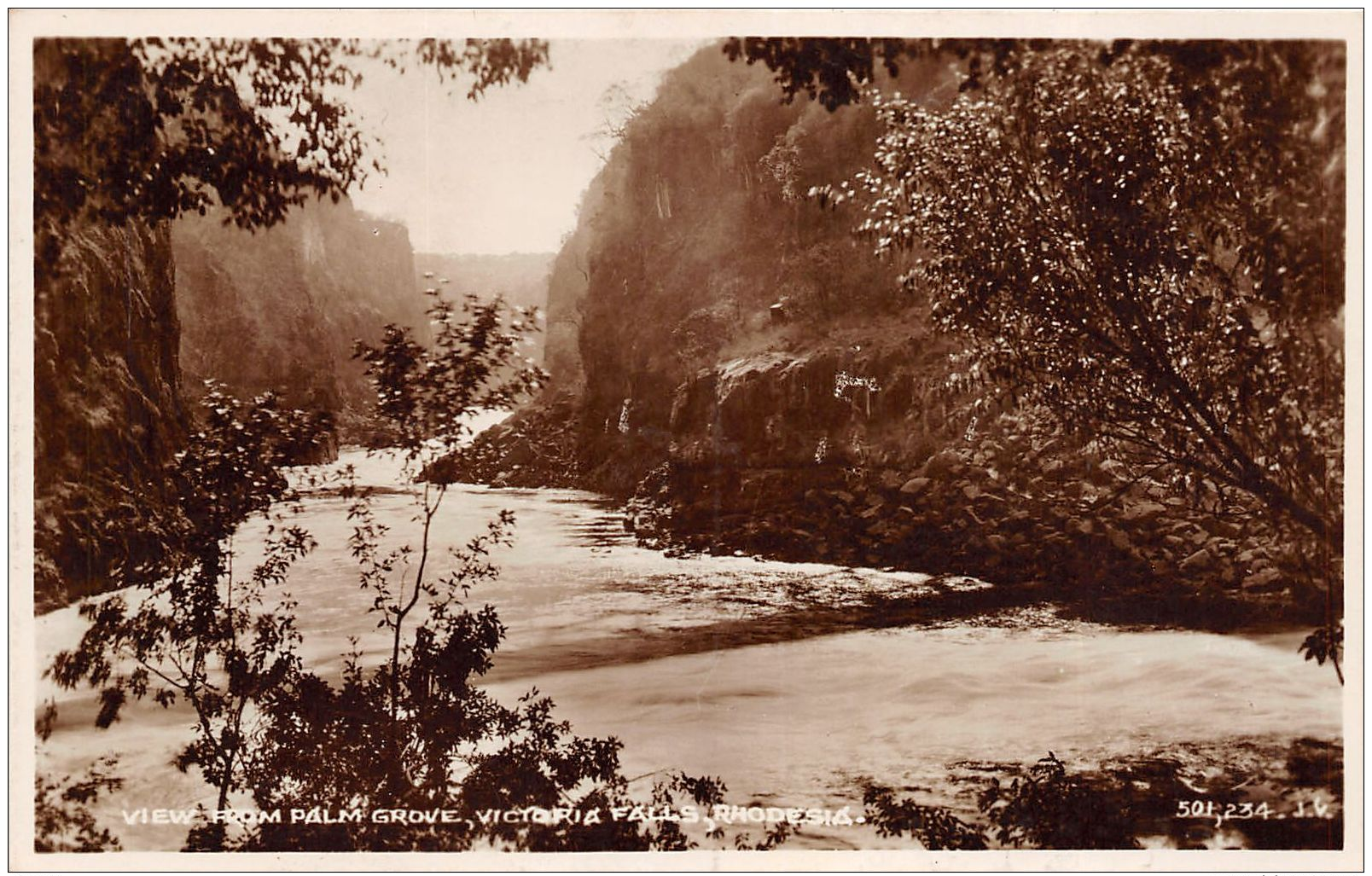 Rhodesia - Palm Grove, Victoria Falls - Zambia