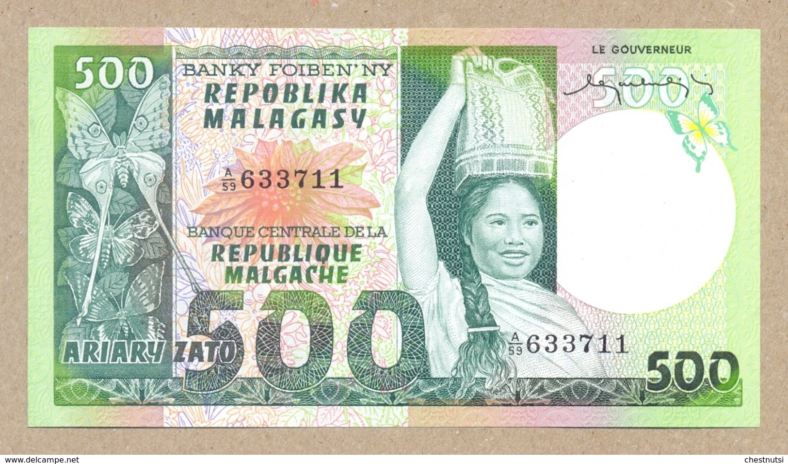 Madagascar 500 Francs = 100 Ariary ND(1974 - 75)  P64  UNC - Madagascar