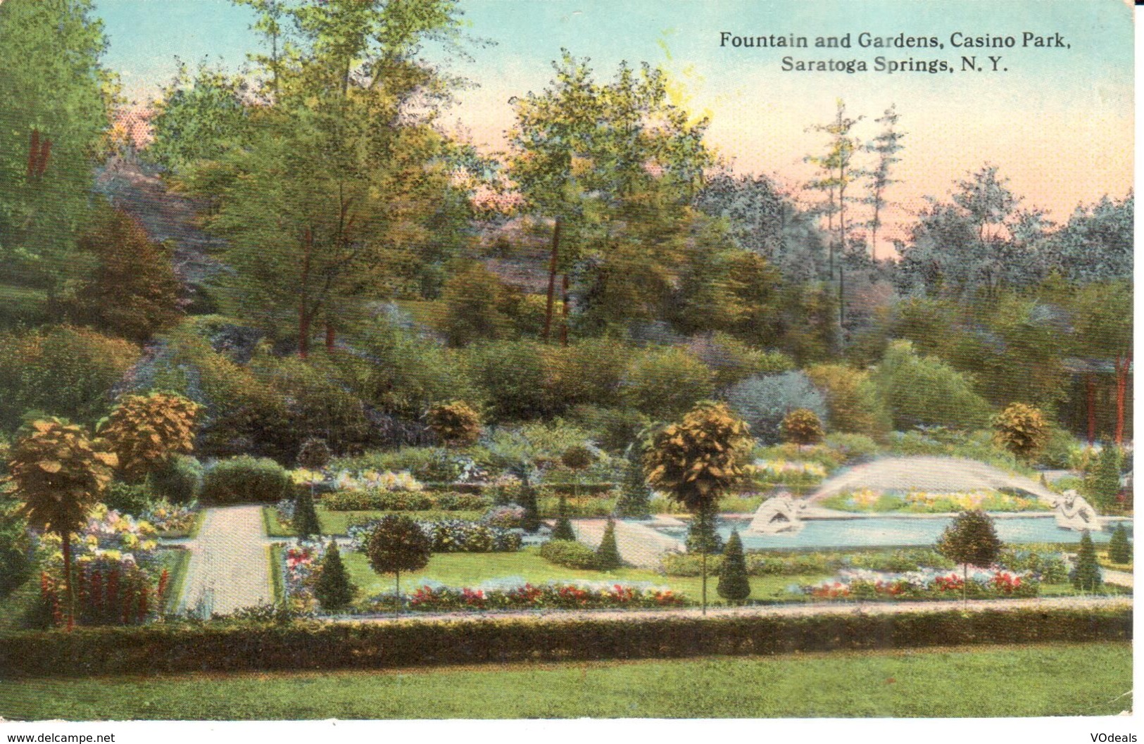 New York - Saratoga Springs - Fountain And Garden, Casino Park - Saratoga Springs