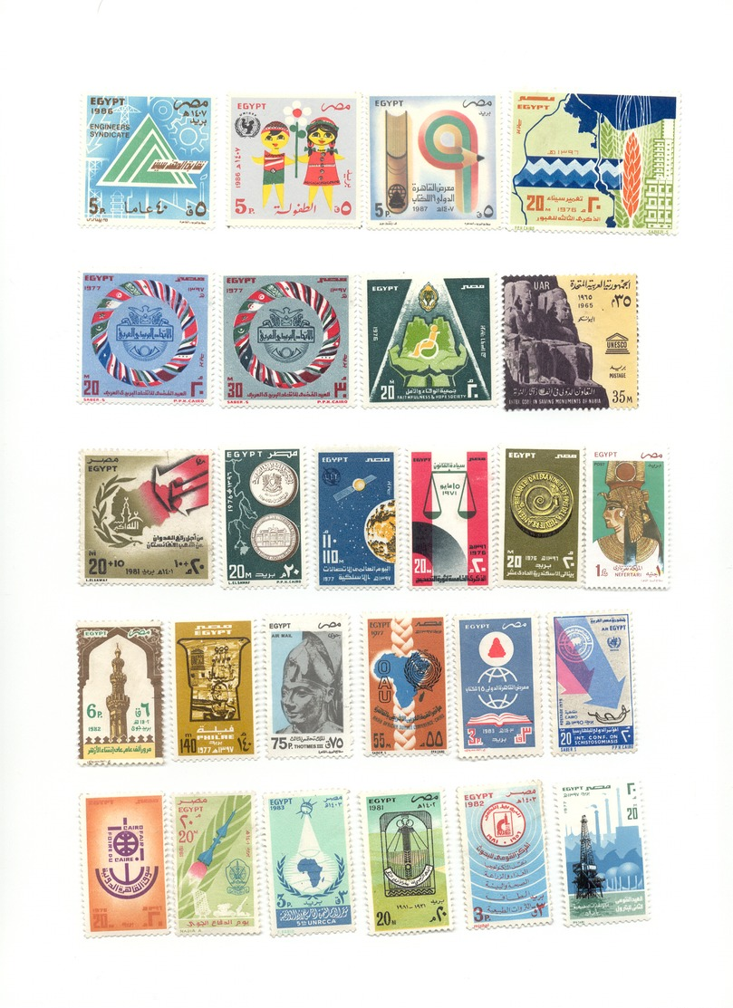 Rare Collection Of Stamps In Rare Album For Different Countries - Collections (with Albums)