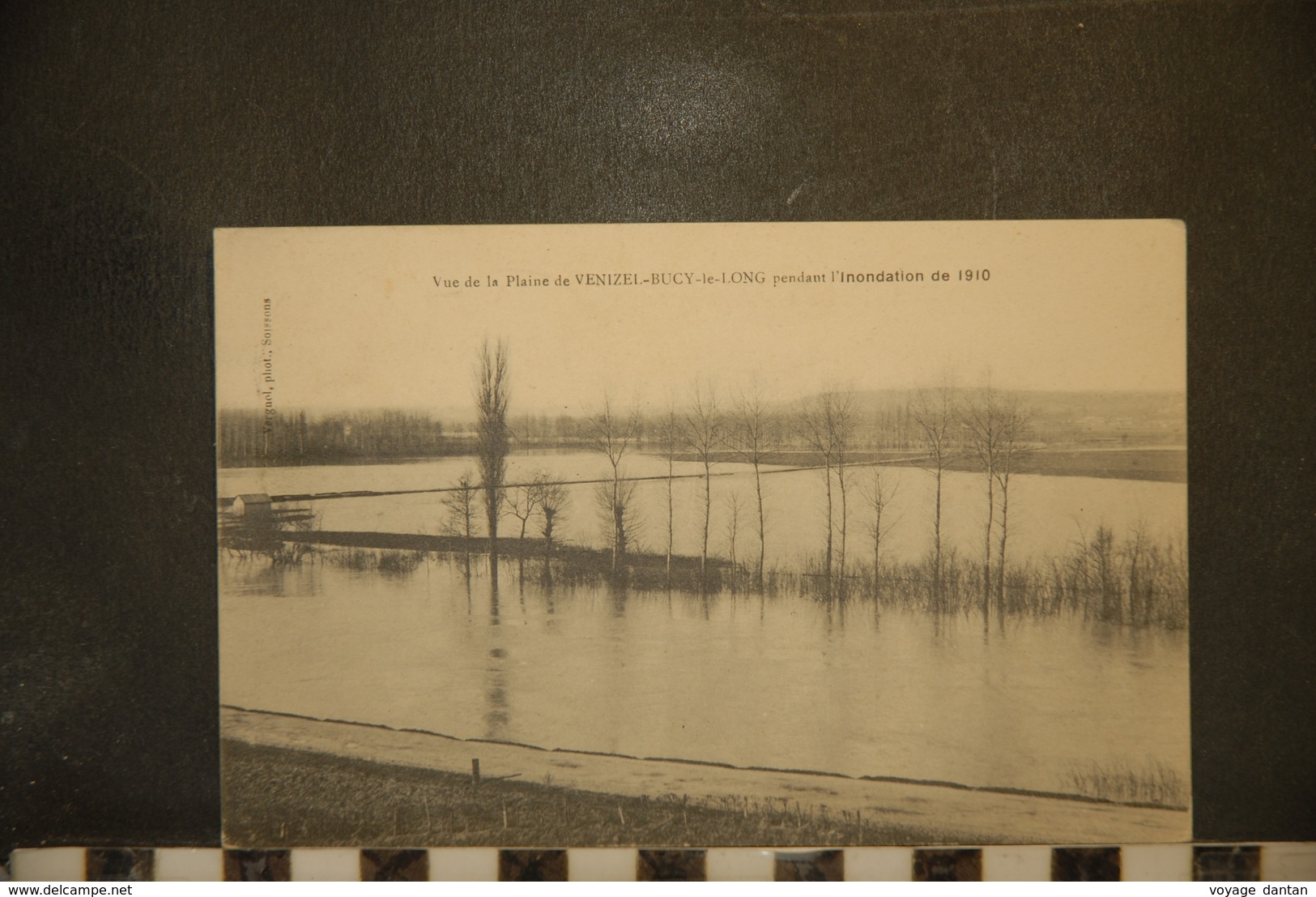 CP, 01, Vue De La Plaine De Venizel Bucy Le Long Pendant L'inondation De 1910 - Autres & Non Classés