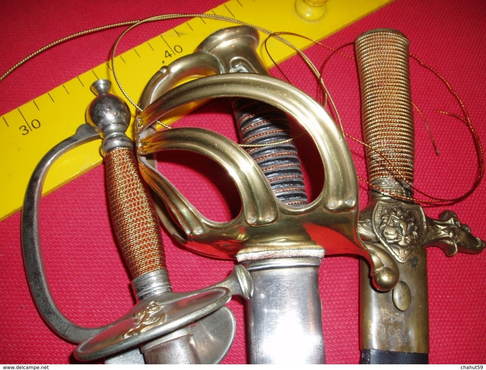 FILIGRANE De 1, Mm  Pour Poignee EPEE /SABRE Ou Autre De Couleur JAUNE(laiton DEUX DIAMETRES DIFFERENTS)voir Autre Anno - Armes Blanches