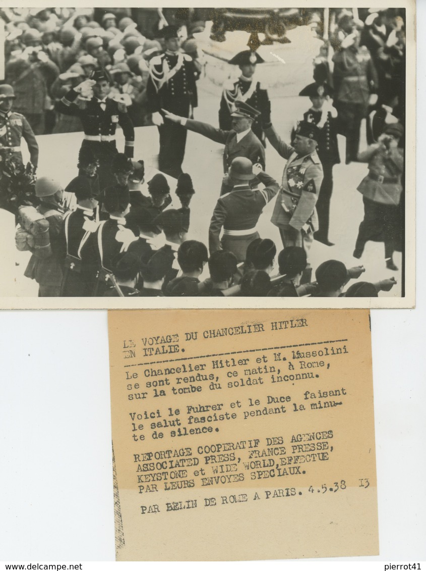 PHOTOS ORIGINALES - 1938 - Le Chancelier HITLER Et MUSSOLINI à ROME Sur La Tombe Du Soldat Inconnu - Cliché FRANCE PRESS - Personnes Identifiées