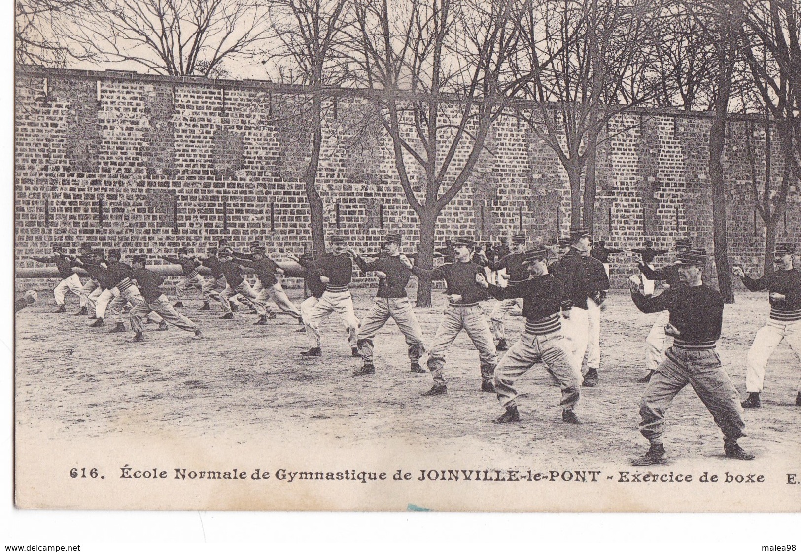 JOINVILLE- Le - PONT ,,,,,ECOLE NORMALE De  GYMNASTIQUE ,,,,,,  EXERCICE De  BOXE ,,,,,ecrite 1919,,, - Joinville Le Pont