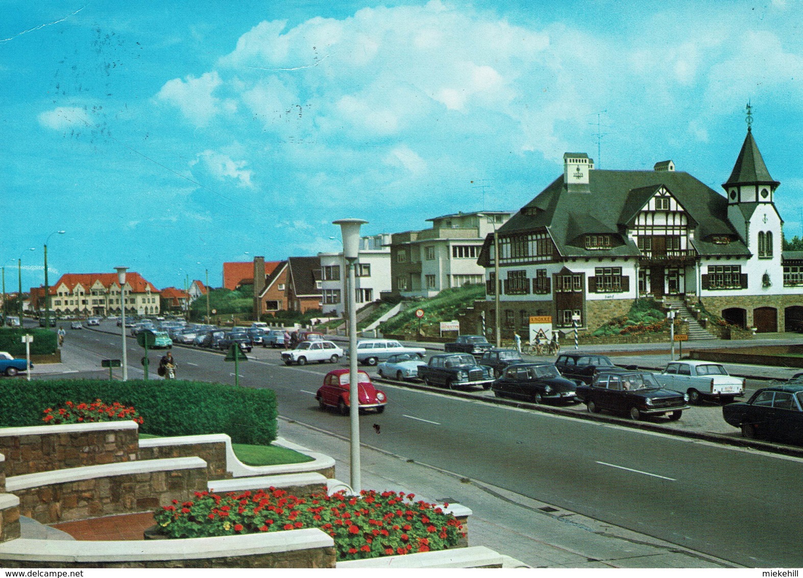 KNOKKE-AVENUE ELISABETH-automobiles - Knokke