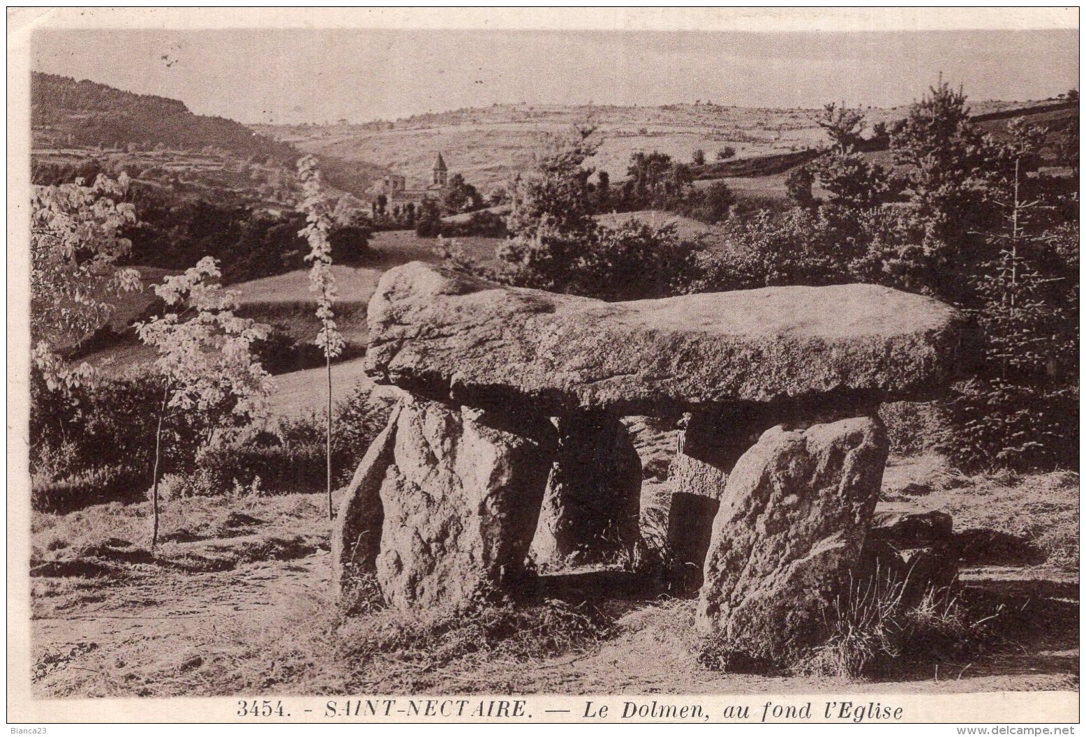 B51797 St Nectaire, Le Dolmen - Autres & Non Classés