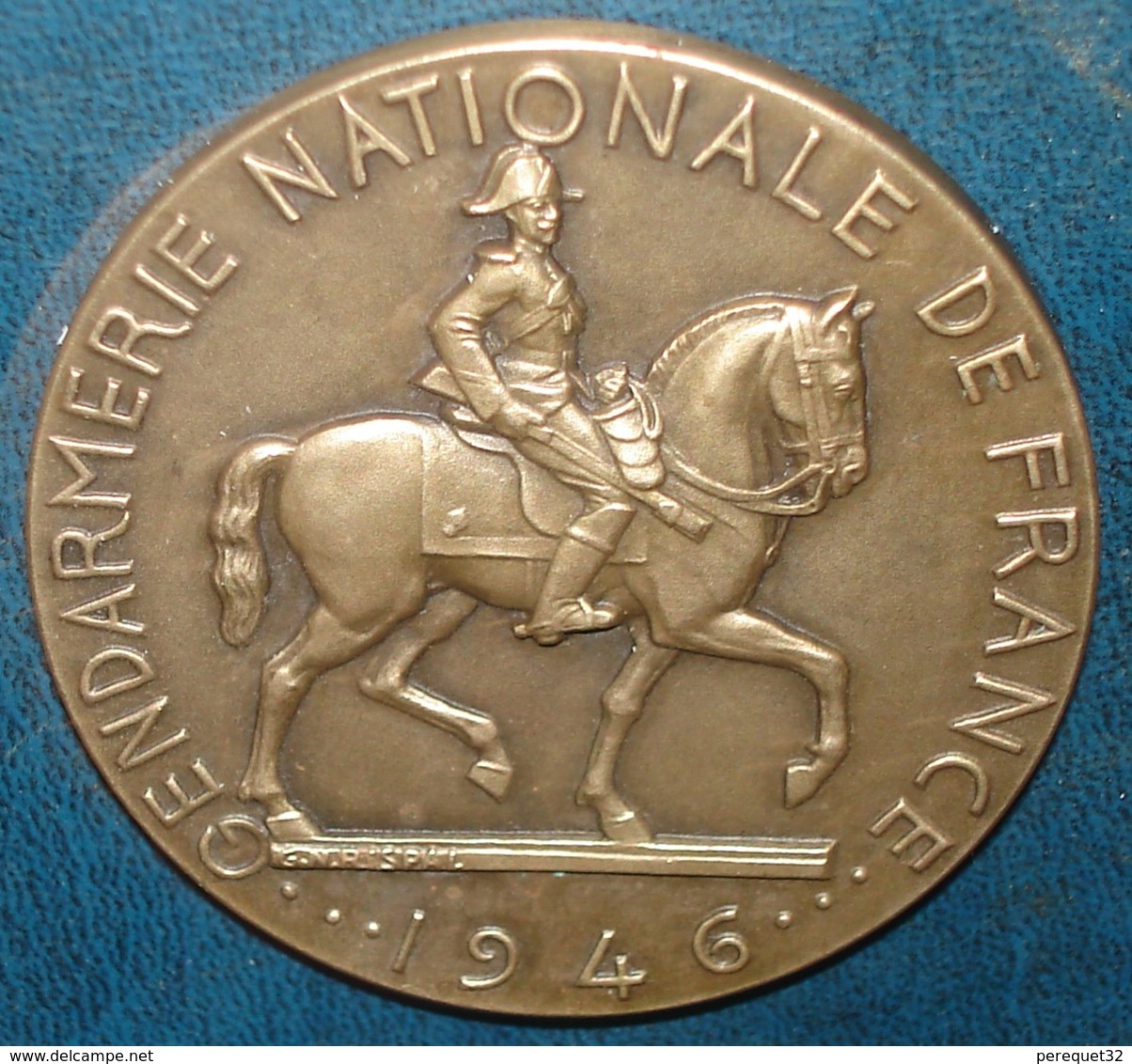 Medaille 1946 GENDARMERIE NATIONALE DE FRANCE.Bronze.50 Mm.Signée Rispal - Police