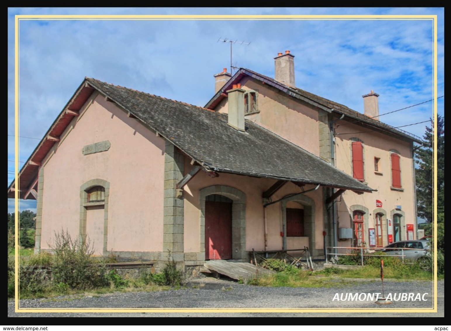 48  AUMONT  AUBRAC   ...   La  Gare - Aumont Aubrac