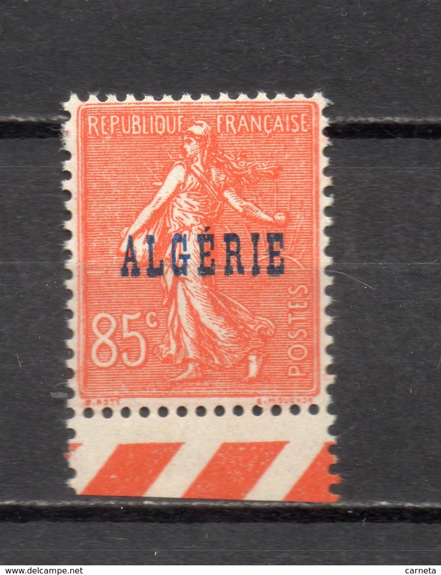 ALGERIE  N° 28   NEUF AVEC CHARNIERE COTE 1.00€  TYPE SEMEUSE - Neufs