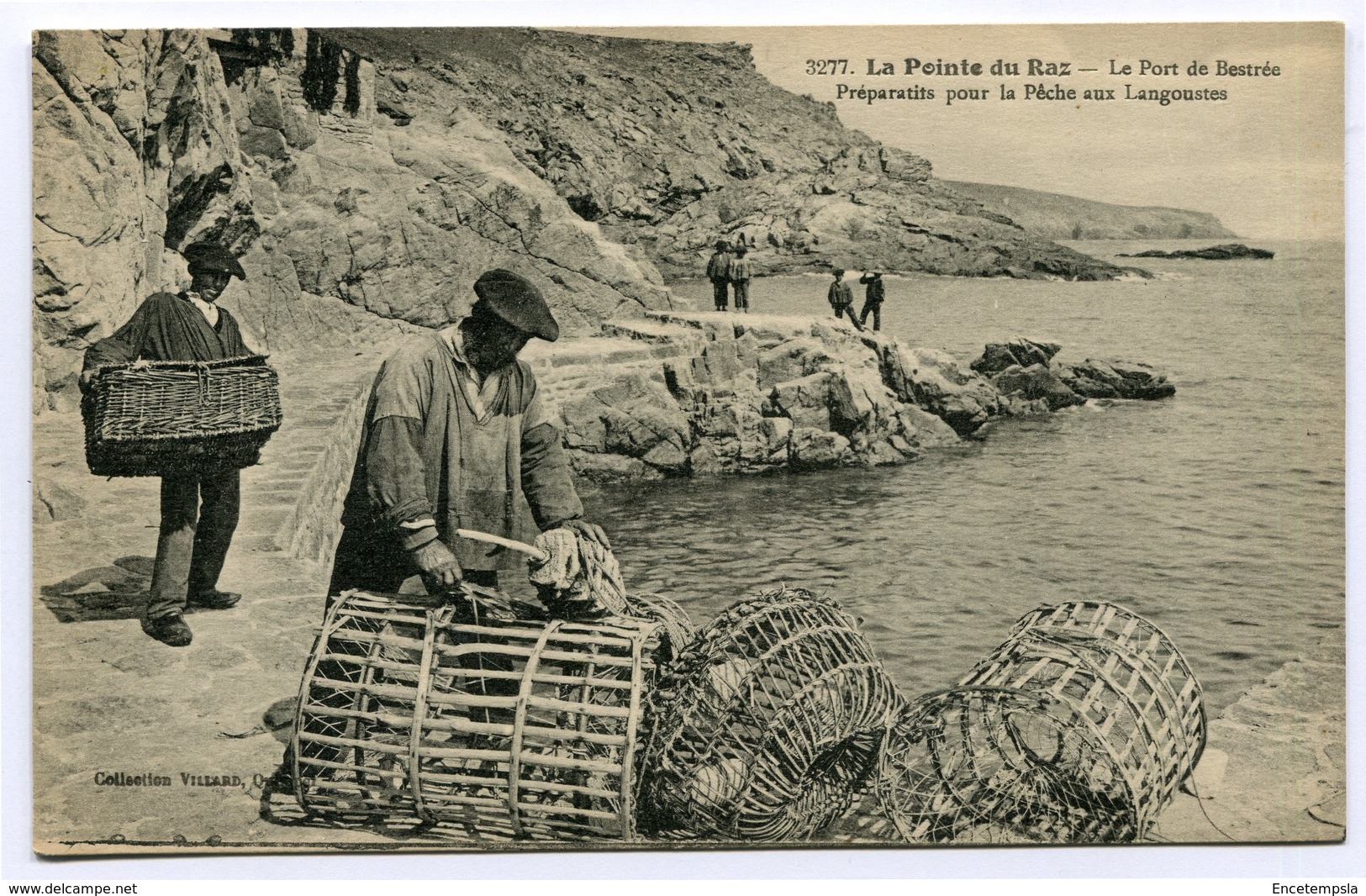 CPA - Carte Postale - France - Le Port De Bestrée - Préparatifs Pour La Pêche Aux Langoustes ( CP3829 ) - Plogoff