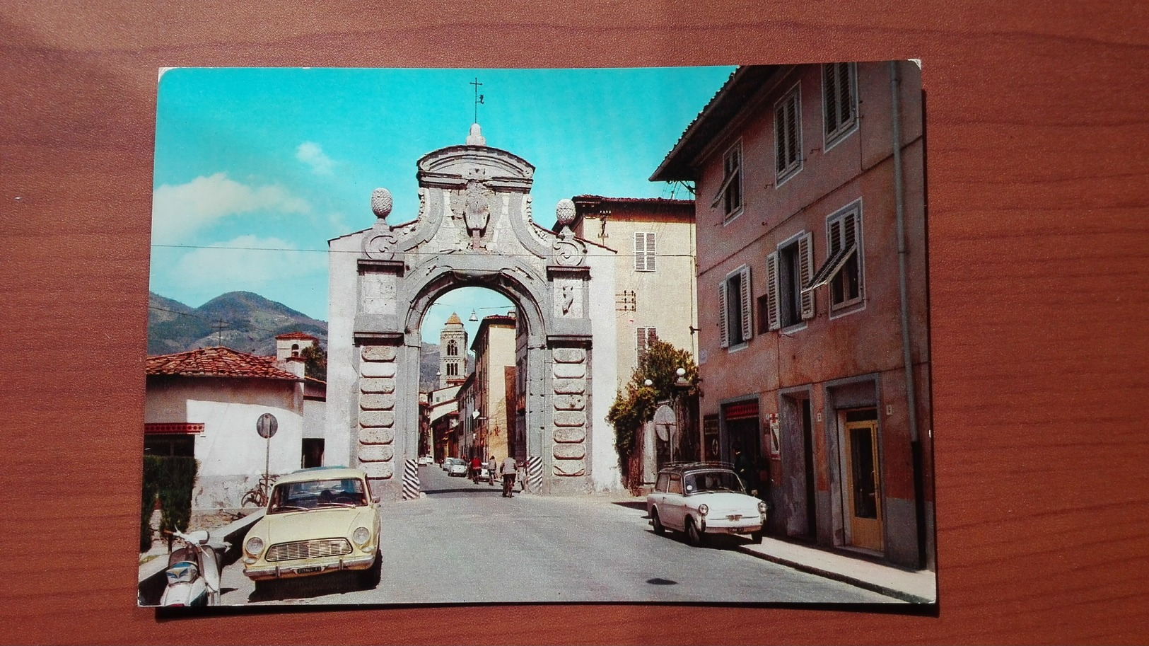 Pescia - Antica Porta Fiorentina - Pistoia