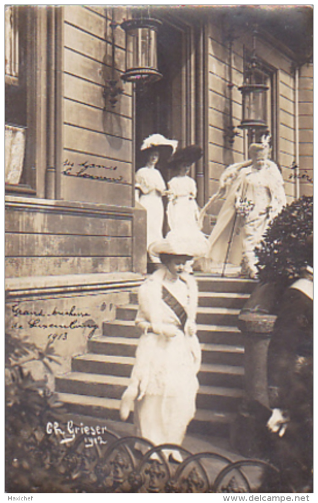 Carte Photo De CH. Grieser, 1912 - Grande Duchesse, 1913, Mère Et Demoiselles D'honneur - Circulé Sous Enveloppe - Grand-Ducal Family