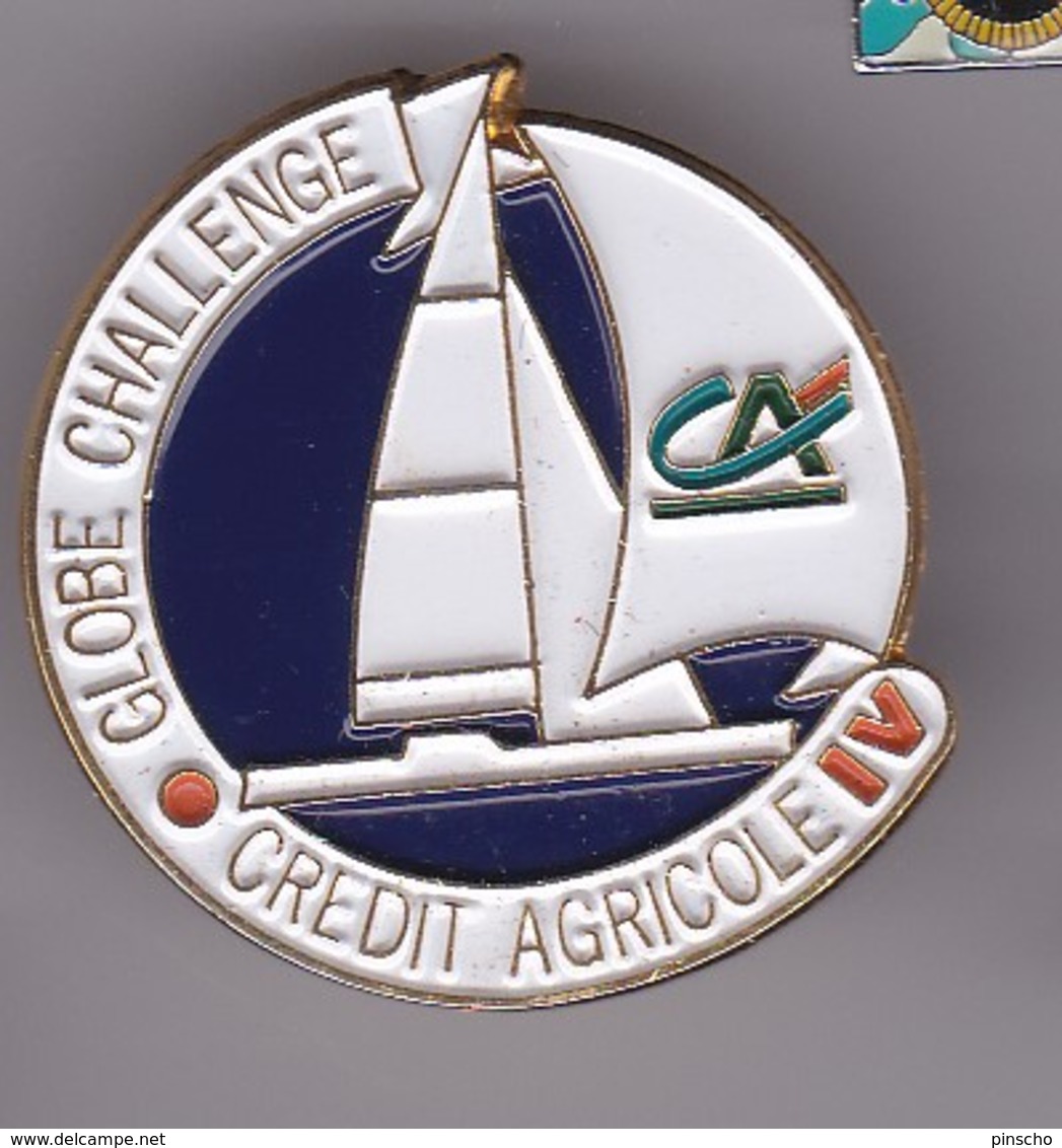 Pin's  GLOBE CHALLENGE CREDIT AGRICOLE - Segeln