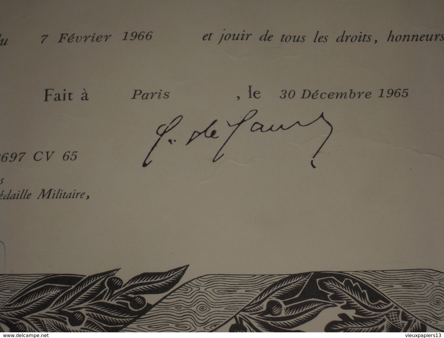 Diplome + Carte LH Ordre National De La Légion D'Honneur 1965 Signé Par Le Général De Gaulle - May Sciences Orsay - Diplômes & Bulletins Scolaires