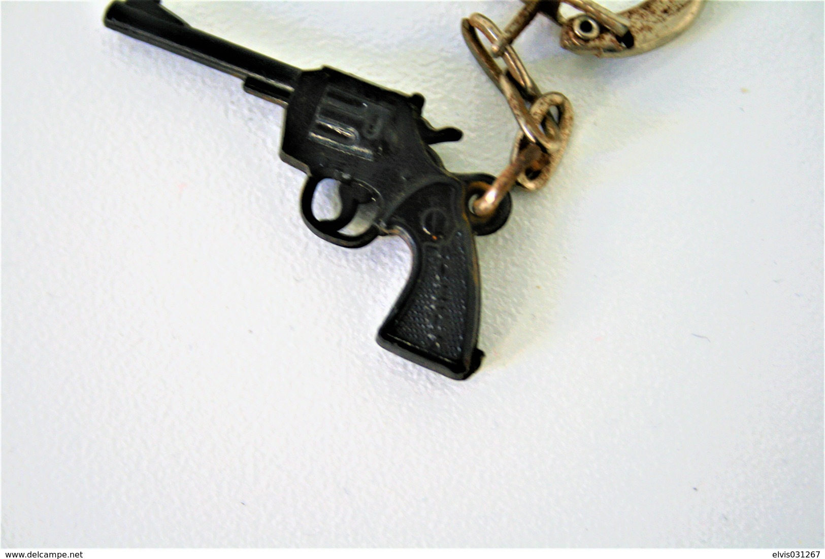 Vintage TOY GUN :  SCHICK Revolver - L=4,5cm - Keychain 1960s - Keywords : Cap - Cork Gun - Rifle - Revolver - Pistol - Armi Da Collezione