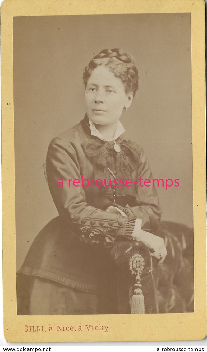 CDV Beau Portrait De Femme-photo  Silli à Nice Et Vichy - Old (before 1900)