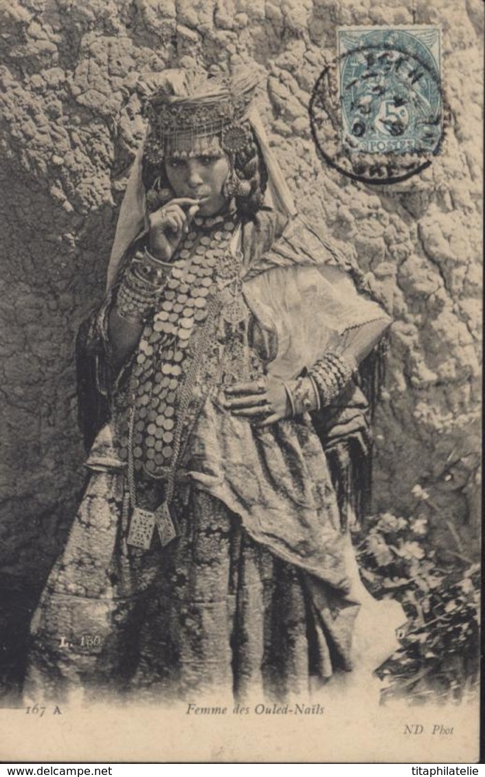 Algérie CPA Femme Des Ouled Naïls ND Phot 167 A Voyagée - Women