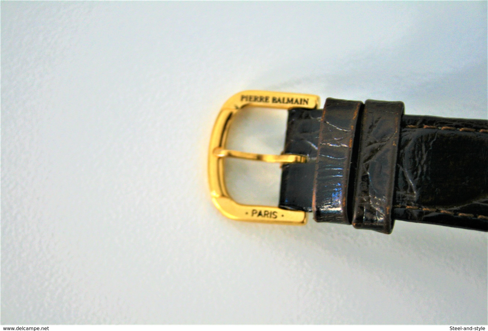 watches : PIERRE BALMAIN PARIS MEN GOLD PLATED- original - swiss made - running - excelent condition