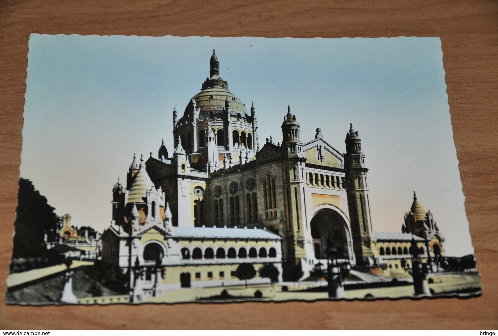 632- La Basilique De Lisieux - 1952 - Lisieux