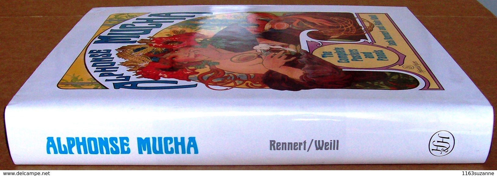 ALPHONSE MUCHA : TOUTES LES AFFICHES ET PANNEAUX, par Jack Rennert & Alain Weill (Editions Hjert & Hjert, 1984)