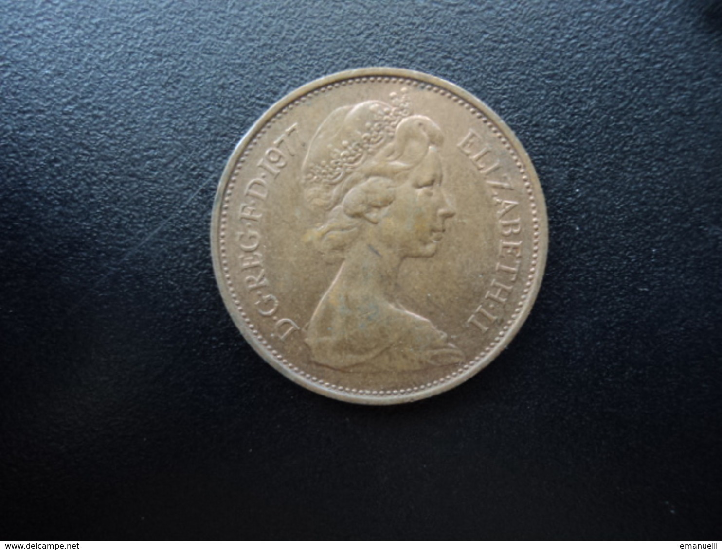 ROYAUME UNI : 2 NEW PENCE  1977   KM 916    SUP - 2 Pence & 2 New Pence