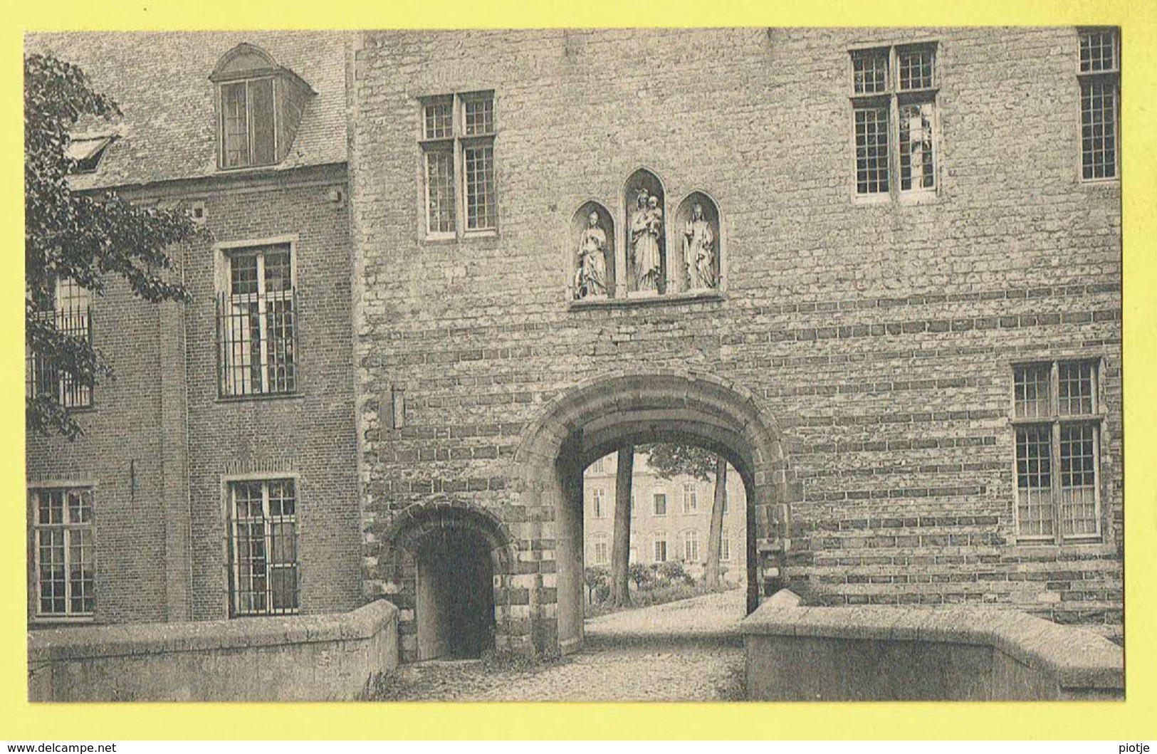 * Tongerloo - Tongerlo (Westerlo - Antwerpen) * (Nels, Ern Thill) Abdij Van Tongerloo, Abbaye, Ingangspoort, Entrée - Westerlo