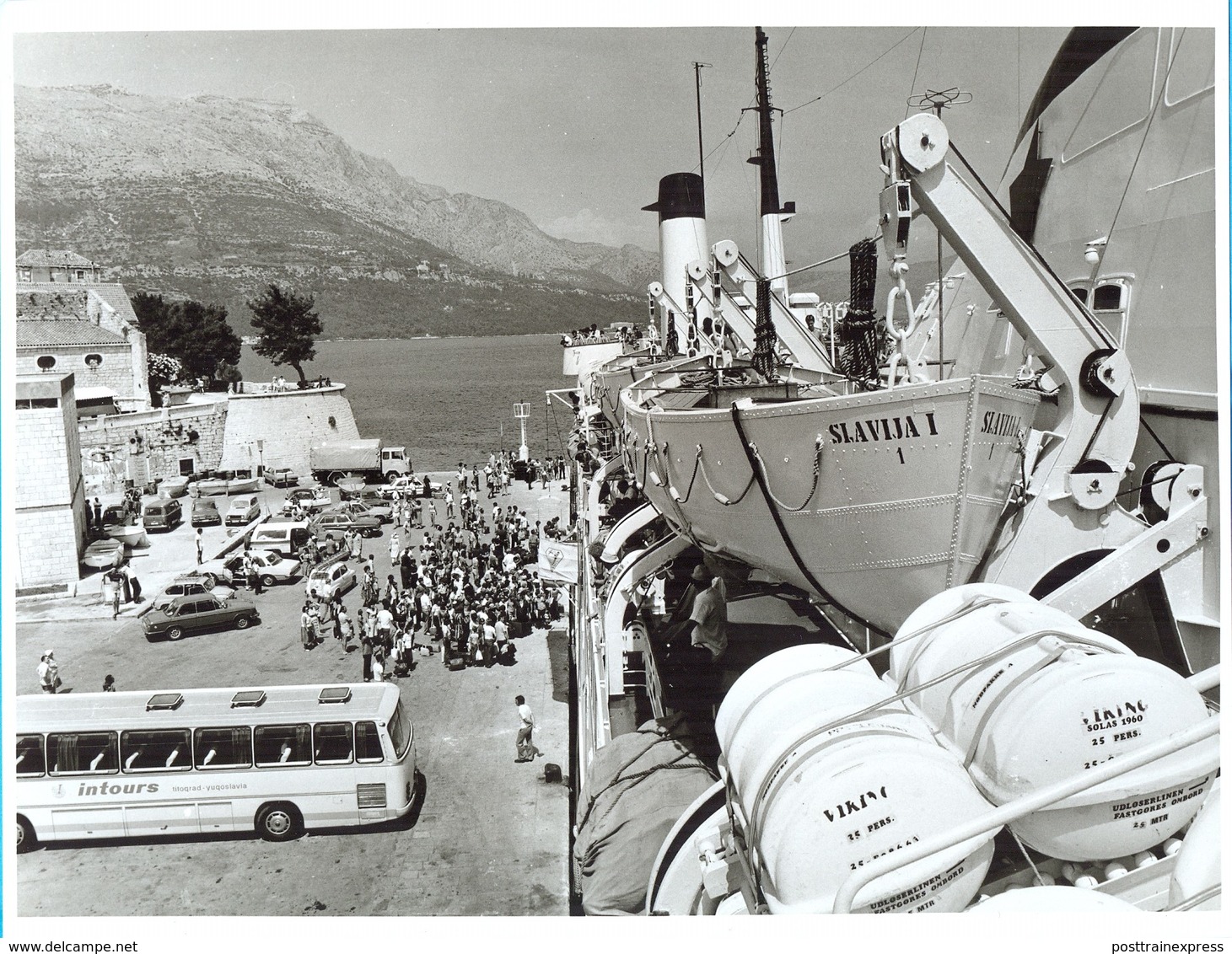 EX. YU. Croatia. The Car Ferry. `Slavija 1`.  Rijeka-Split-Dubrovnik. - Bateaux