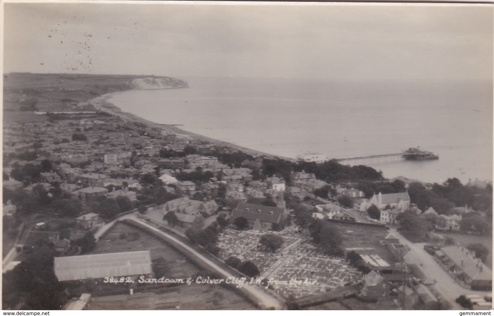 SANDOWN @ CULVER CLIFFS. AERIAL VIEW - Sandown