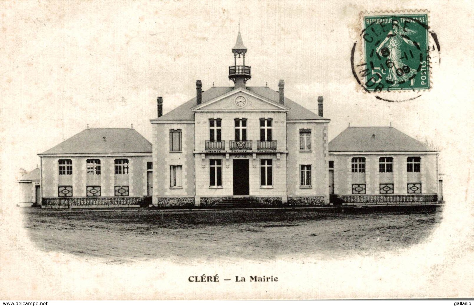 CLERE LA MAIRIE - Cléré-les-Pins