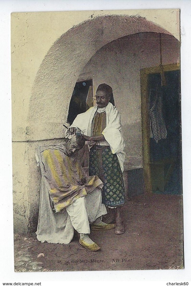 CPA Animée Algérie Métier Barbier Maure - Métiers