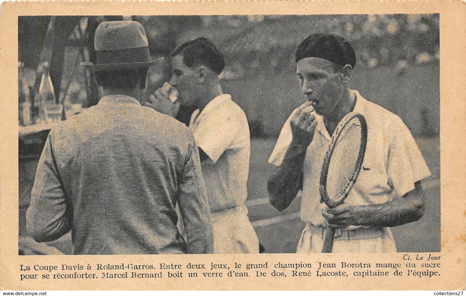 ROLAND-GARROS- LE COUPE DAVIS A ROLAND GARROS, ENTRE 2 JEUX, CHAMPION JEAN BAROTRA MANGE DU SUCRE ;;;;; - Tennis