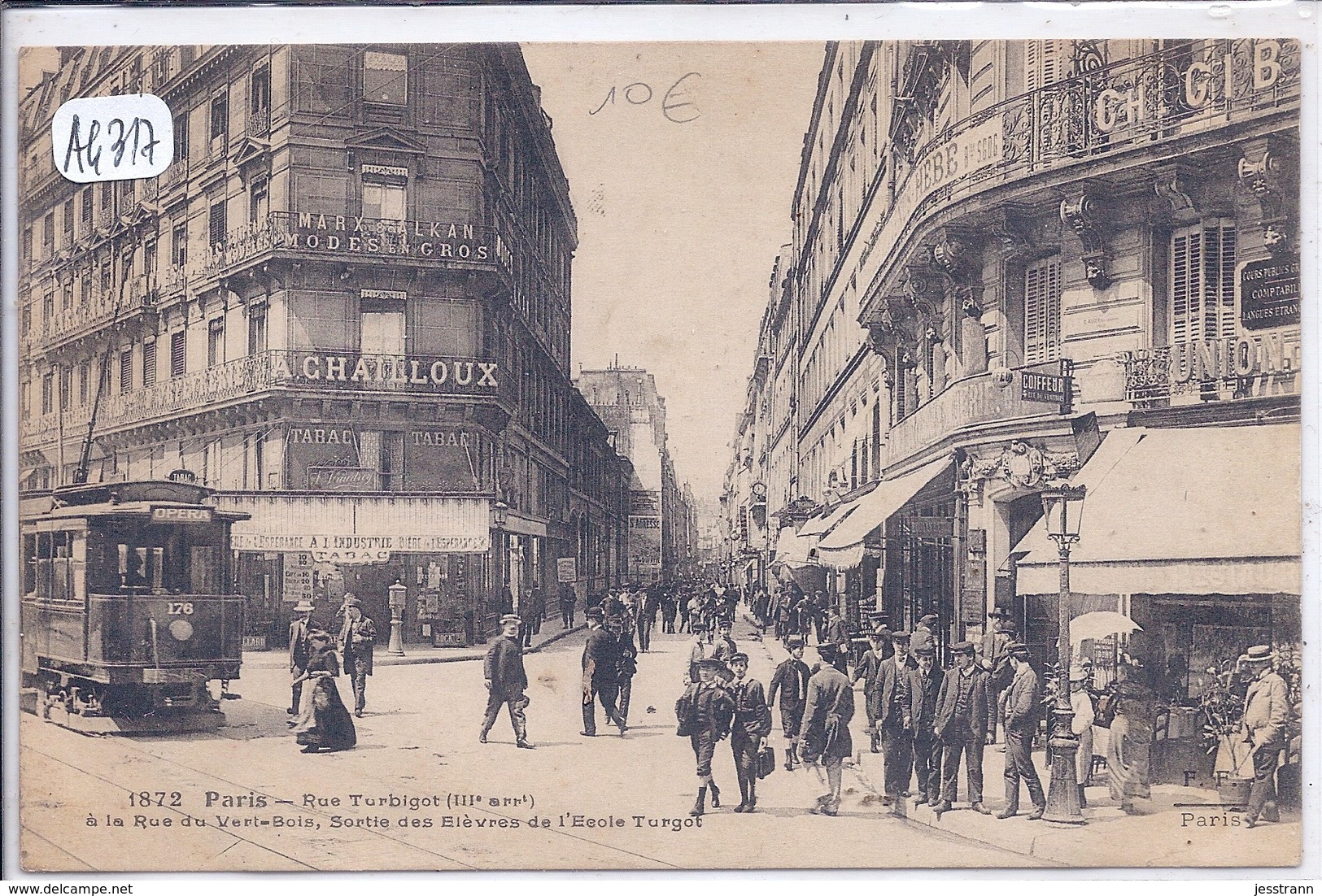 PARIS III- LE TRAMWAY RUE TURBIGOT A LA RUE DU VERT-LOUIS- SORTIE DES BIEVRES DE L ECOLE TURGOT DEVANT CAFE ESPERANCE - Arrondissement: 03